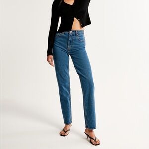 Abercrombie Ultra High Rise 90s Straight Jean